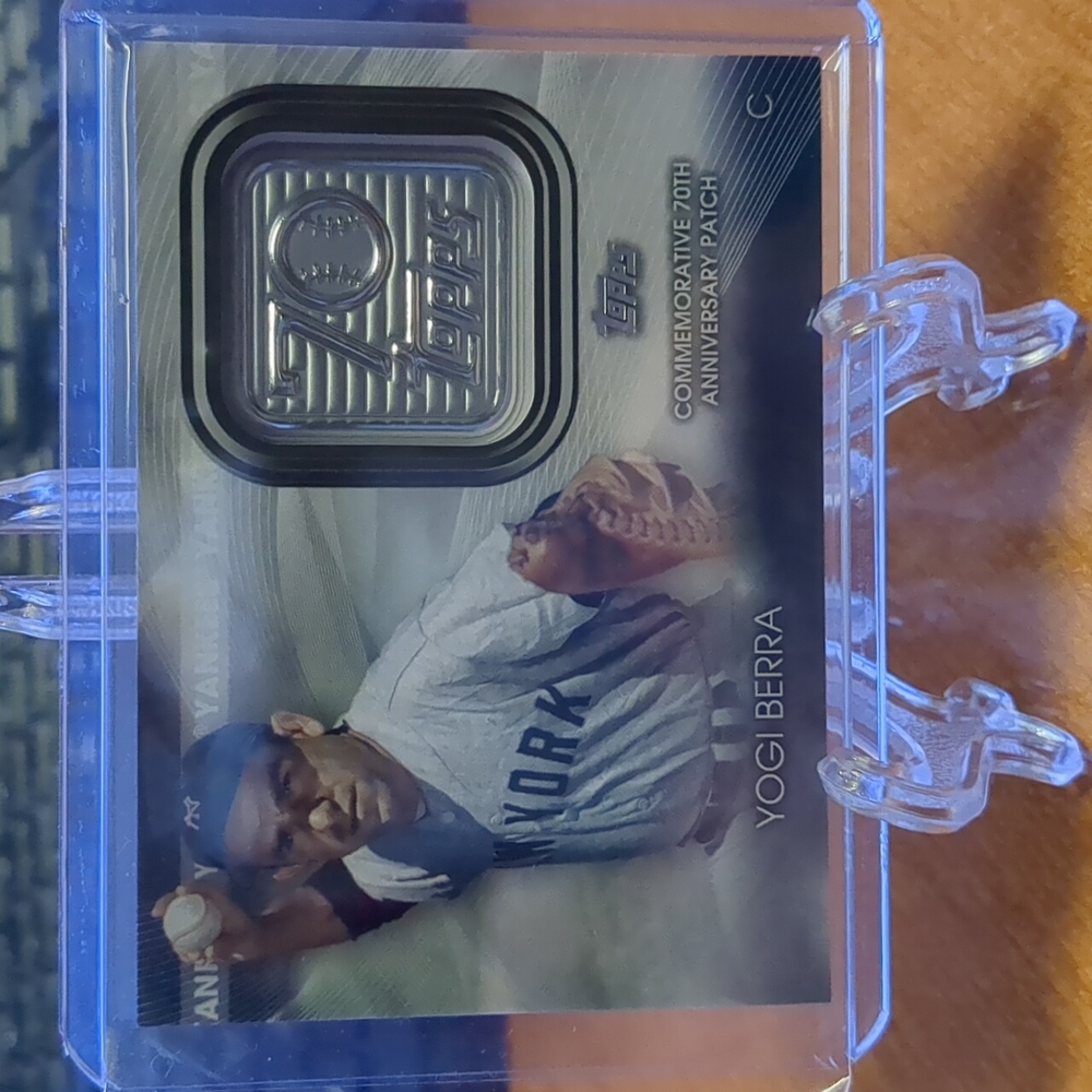 Lot - 2021 Topps 70th Anniversary Logo Patch